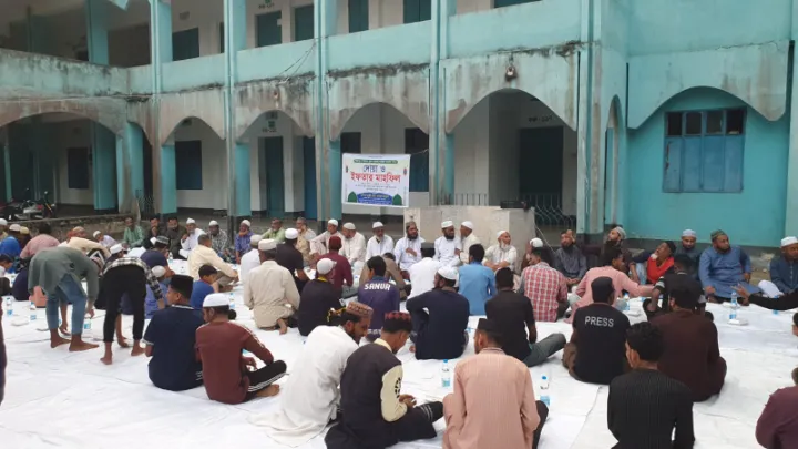 সিলেটের বিশ্বনাথে শরিষপুর ও পুরান বাজারবাসীর সম্মানে দোয়া ও ইফতার মাহফিল অনুষ্ঠিত