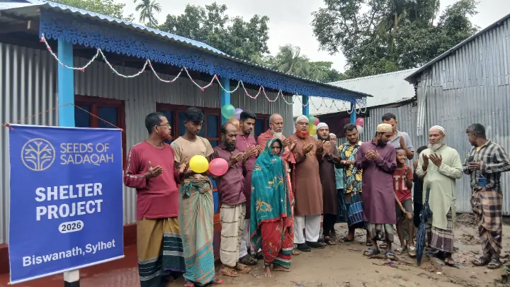বিশ্বনাথের সিডস অফ সাদাকা'র শেল্টার প্রজেক্টের ঘর পেলেন অসহায় বৃদ্ধা