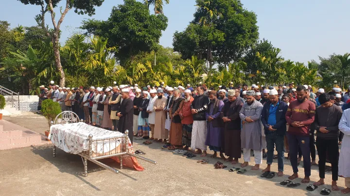 বিশ্বনাথে ওমান প্রবাসী আব্দুল মতিনের লাশ দেশে, দাফন সম্পন্ন