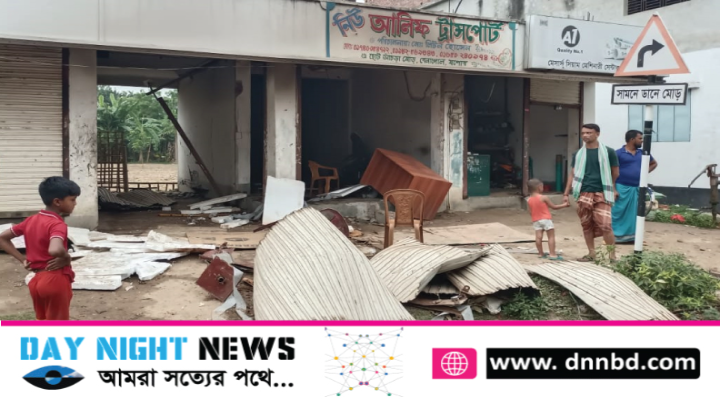 বেনাপোলে ট্রান্সপোর্ট আফিসে বোমা বিস্ফোরণ আটক ১