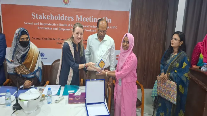 নোয়াখালীতে যৌন-প্রজনন স্বাস্থ্য ও লিঙ্গ ভিত্তিক সহিংসতা প্রতিরোধ সভা