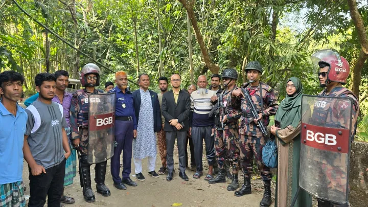 লক্ষ্মীপুরে ৯০০ ভোটারের জন্য খাবার তৈরি বিএনপি নেতাকে জরিমানা