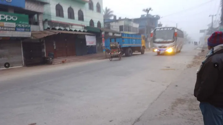 ফুলবাড়ীতে সূর্যের দেখা নেই তিন দিন  ঠান্ডায় থমকে গেছে জীবন