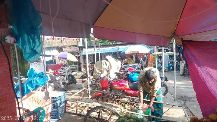 বিশ্বনাথে উচ্ছেদ করে প্রশাসনের দেওয়া ন্যায্য মূল্যের দোকানের কার্যক্রম বন্ধ