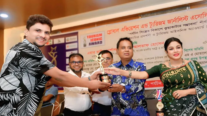 গ্লোবাল এভিয়েশন অ্যান্ড ট্যুরিজম জার্নালিস্ট এসোসিয়েশন অ্যাওয়ার্ড পেলেন সানোয়ার খান