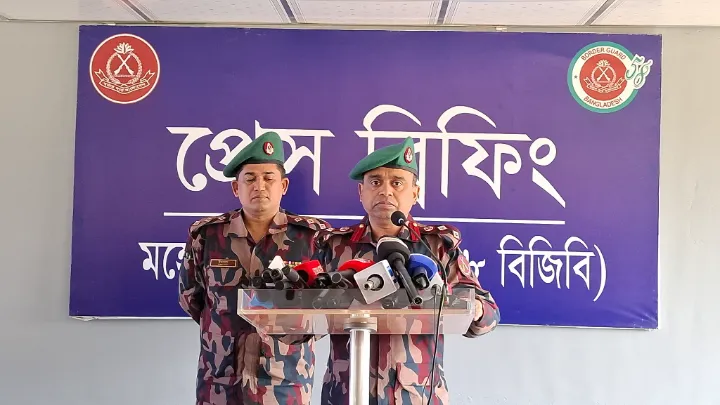 নির্বাচনে দুই জেলায় ১৫ প্লাটুন বিজিবি মোতায়েন ১০ অস্থায়ী বেইজ ক্যাম্প স্থাপন