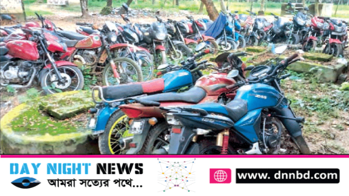 রোদ-বৃষ্টিতে নষ্ট হচ্ছে যানবাহন মামলা সংক্রান্ত জটিলতা