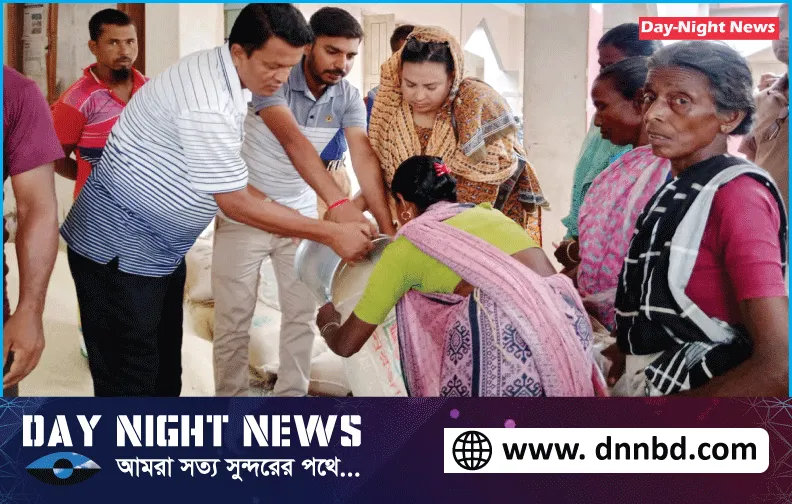 ফুলবাড়ীতে ভিডিএফের চাল বিতরণ
